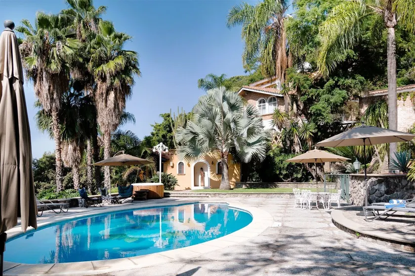 ANANA Rancho San Rafael Pool and Lake Views - Image 1