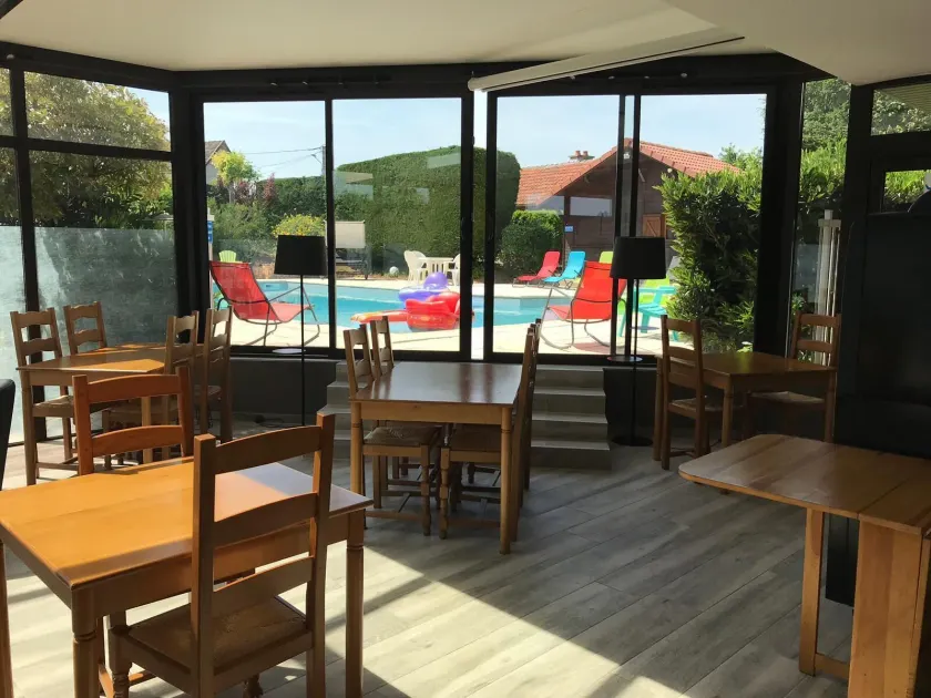Dak'Hôtel Avallon - Image 1