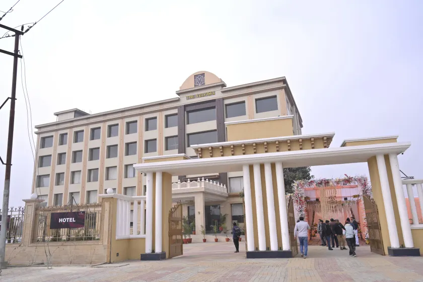 The Velvista Hotel - Image 1