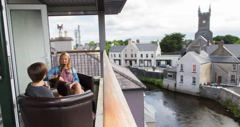 Rowan Tree Hostel - Image 1