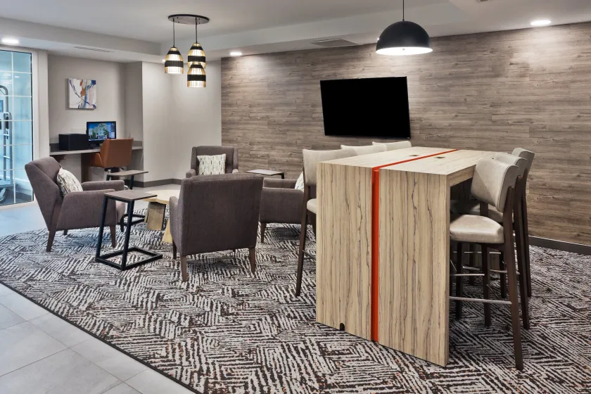 Candlewood Suites Eastchase Park by IHG - Reception