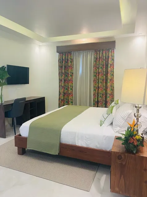 Halibut Hotel - Room