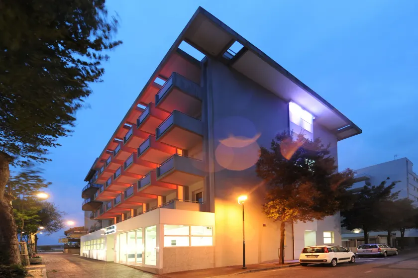 Hotel Lampara - Image 1