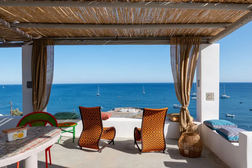 Le Grand Blue Villa - Image 1