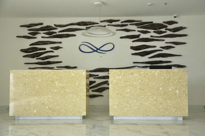 Ambar Sarovar Portico - Reception