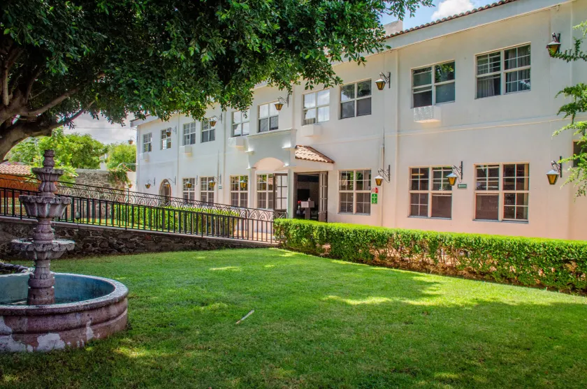 Hotel O Puente - Image 1