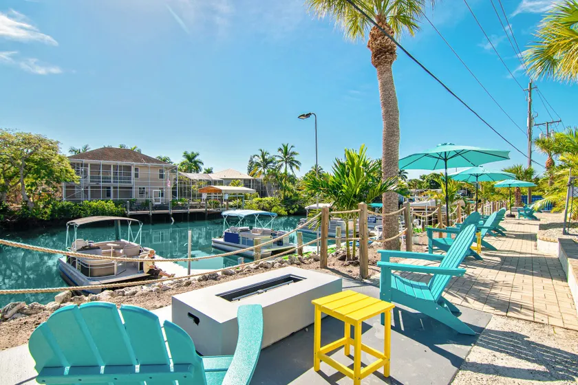 Latitude 26 Waterfront Resort and Marina - Image 1