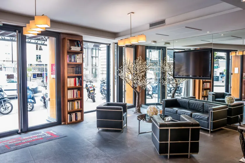 Art Hotel Eiffel - Image 1