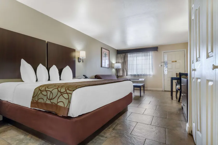 Best Western Padre Island - Image 1