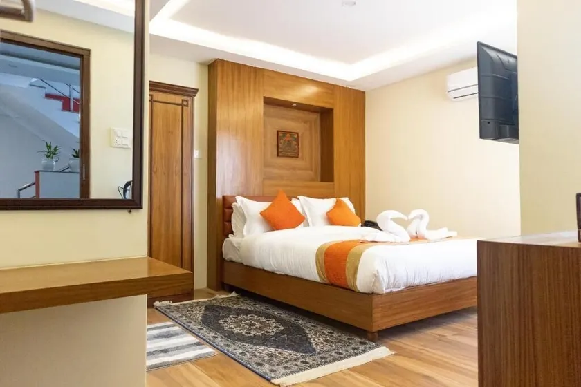 Hotel Yakroo Manang - Image 1