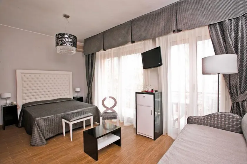 Hotel Nordic - Image 1
