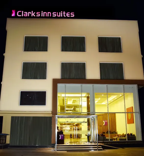 Clarks Inn Suites Katra - Image 1