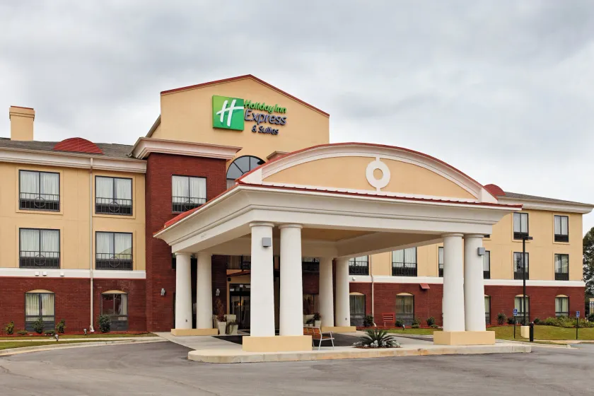 Holiday Inn Express - Andalusia by IHG - Image 1