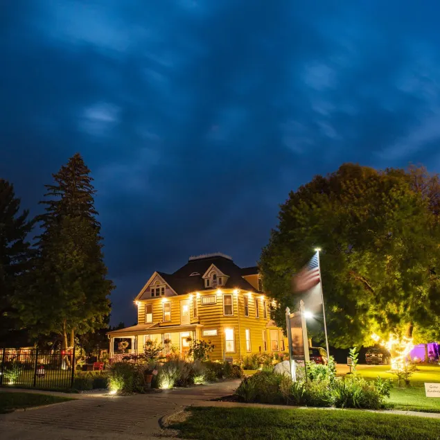 Lavender Fields Inn B&B - Image 1