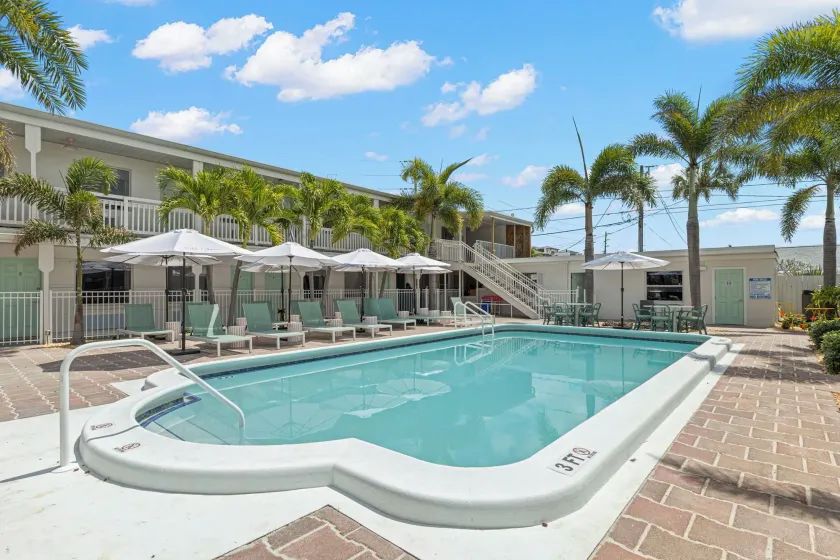 Hotel Cabana Clearwater Beach - Image 1