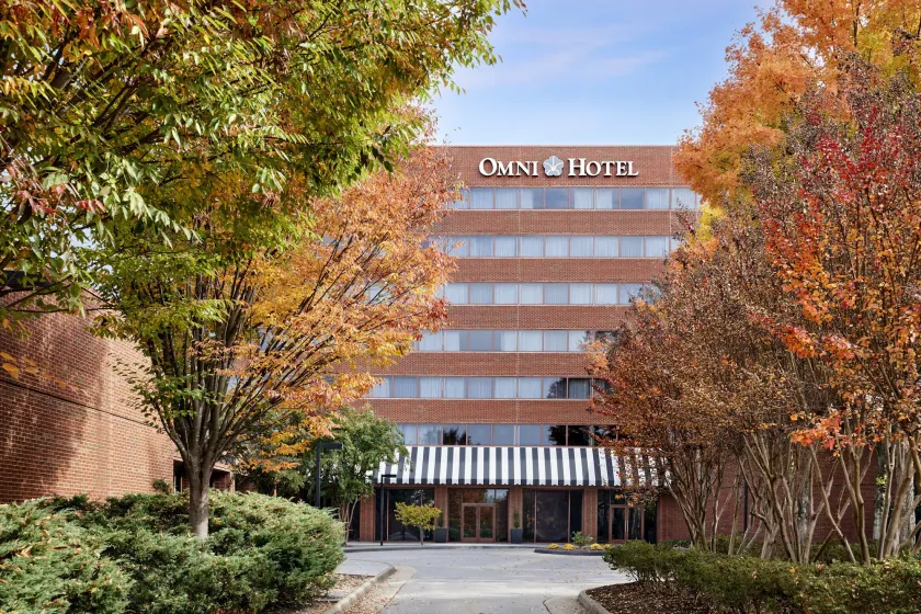 Omni Charlottesville Hotel - Image 1