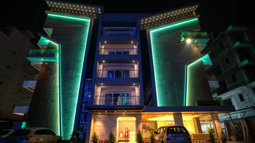 SWARNA HOTEL & RESORT - Image 1