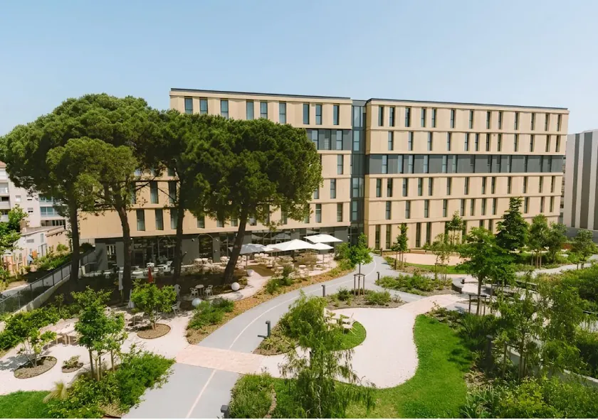 Bikube Coliving Hôtel - Montpellier Centre Gare St Roch - Image 1