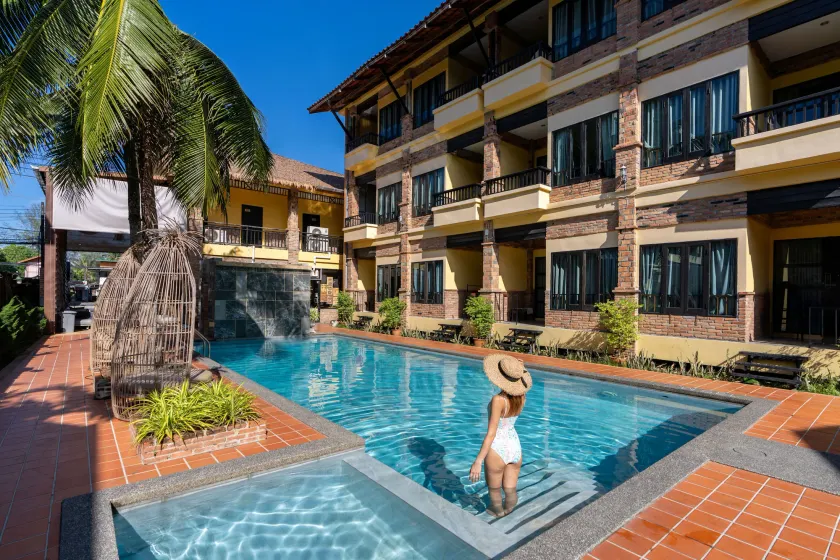 Motive Cottage Resort - Image 1