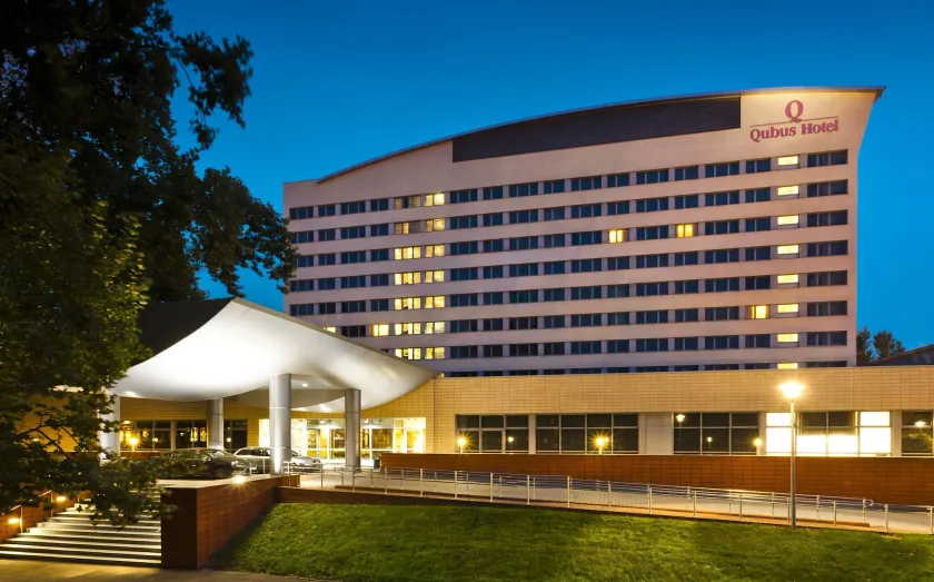 Qubus Hotel Legnica - Image 1