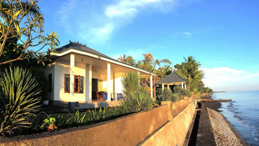 Air Sanih Beach Villa 2 Zi - Image 1