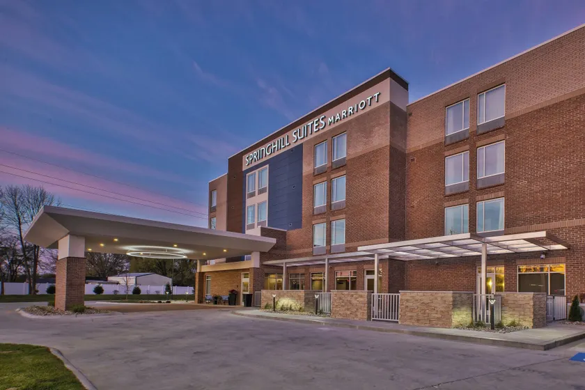 SpringHill Suites by Marriott St. Joseph Benton Harbor - Image 1
