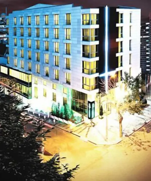Demora Hotel - Image 1