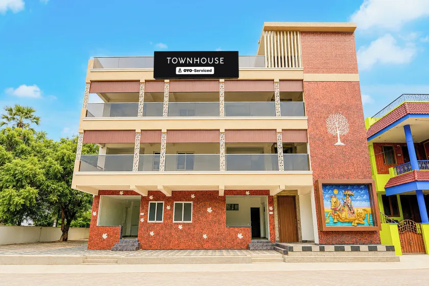 Townhouse MK University Bus Terminal Madurai Formerly Aca Elite - Image 1