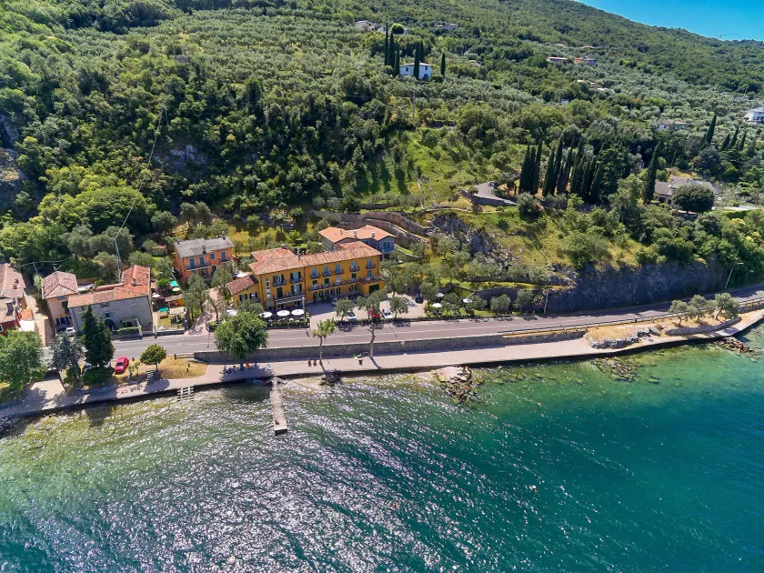 Albergo Del Garda - Image 1