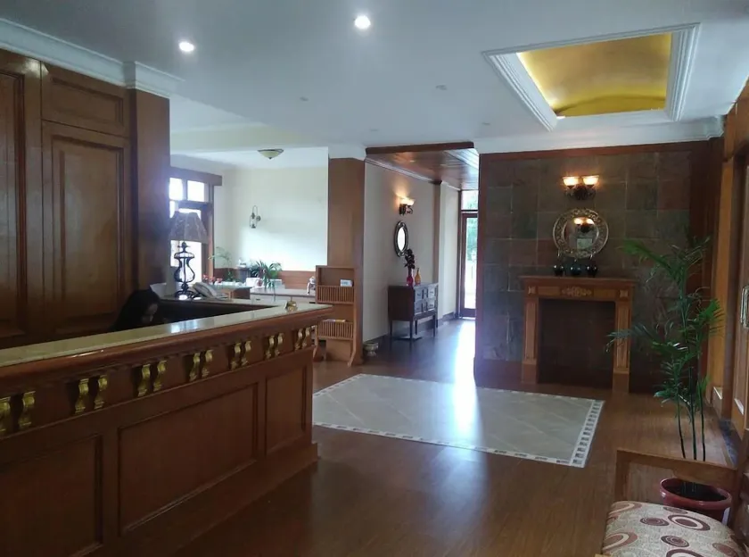 Forest Ville Hotel & Resort - Image 1