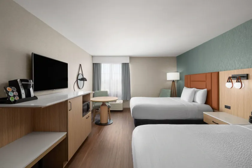 La Quinta by Wyndham Paso Robles - Image 1