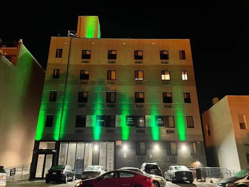King Hotel Brooklyn Sunset Park - Image 1