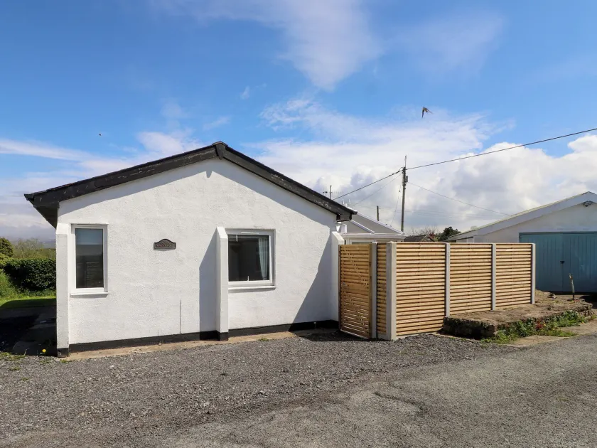 Maes Y Coed - Image 1