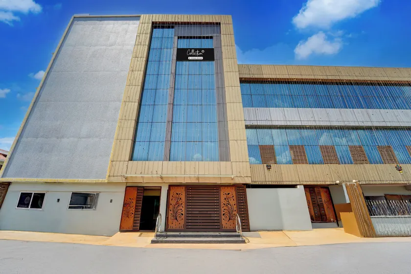 Collection O Republic Mall Coimbatore Formerly Manis Residency - Image 1
