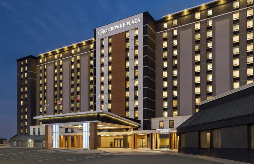 Crowne Plaza Toronto Airport by IHG - Image 1