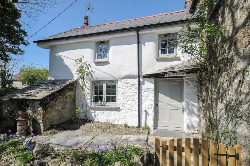 Sunrise Cottage - Image 1