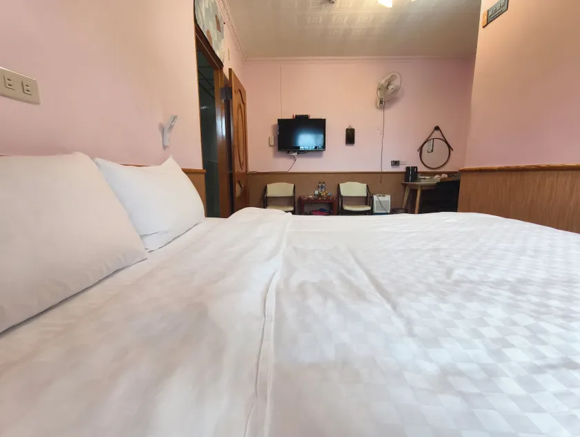 Alishan Tea Homestay - Image 1