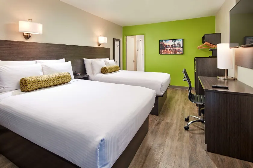 SureStay Hotel by Best Western San Diego Pacific Beach - Image 1