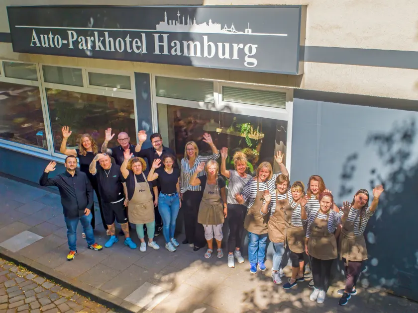 Auto-Parkhotel Hamburg St Pauli - Image 1