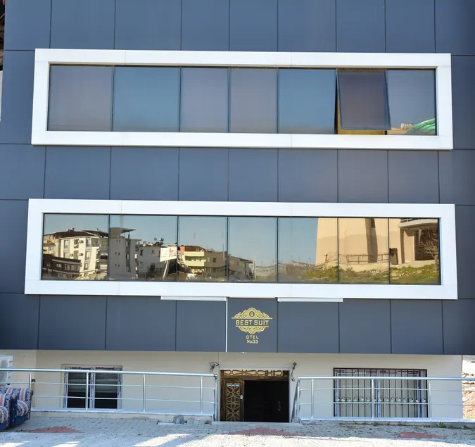 Best Suit Otel - Image 1