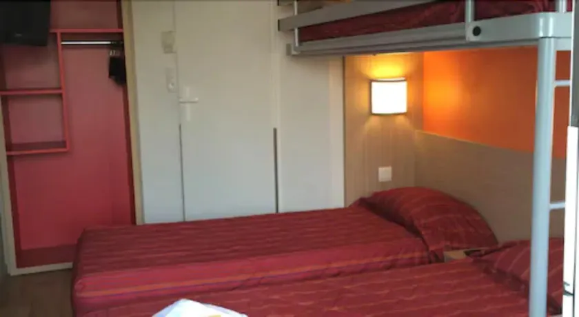UNISOTEL - Room