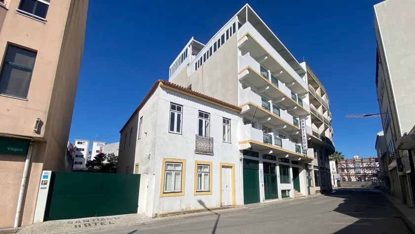 Hotel Santiago Vagos - Image 1