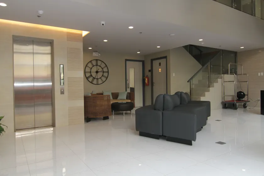 Cebu Hotel Plus - Image 1
