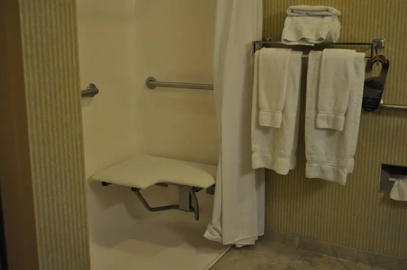 Holiday Inn Express & Suites Kent - University Area by IHG - Image 1