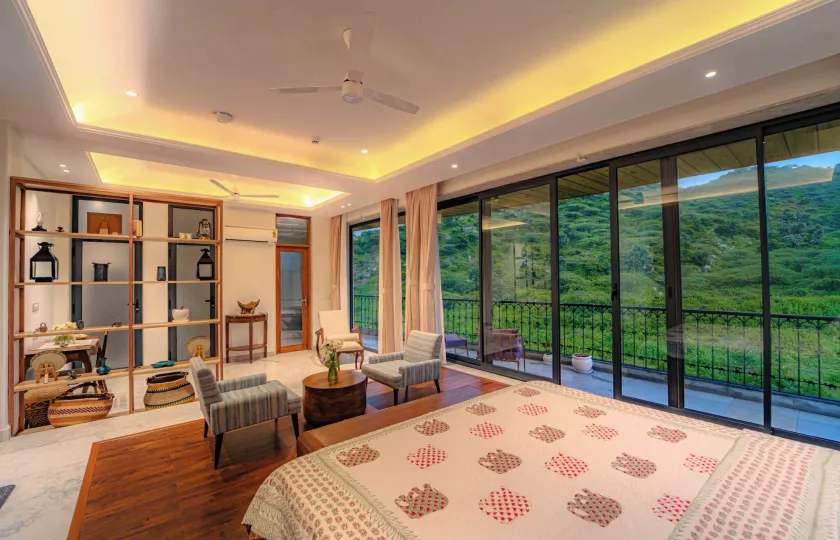 Artisav House-A Luxury Boutique Stay - Image 1