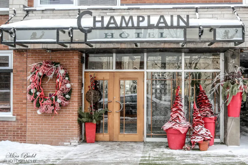 Hotel Champlain - Image 1