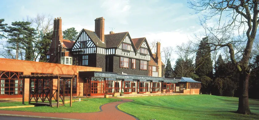 Royal Court Hotel - Image 1