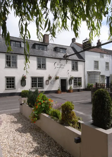 The George at Nunney - Image 1