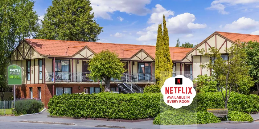 Argyle On The Park - Central Christchurch Motel Overlooking Hagley Park - Image 1