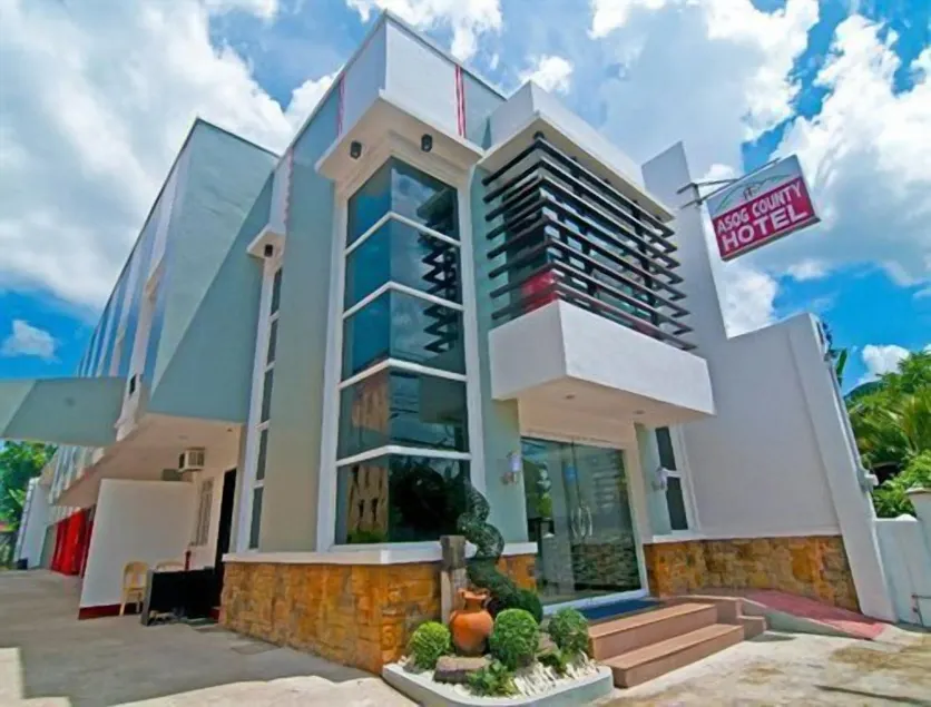 Asog County Hotel - Image 1